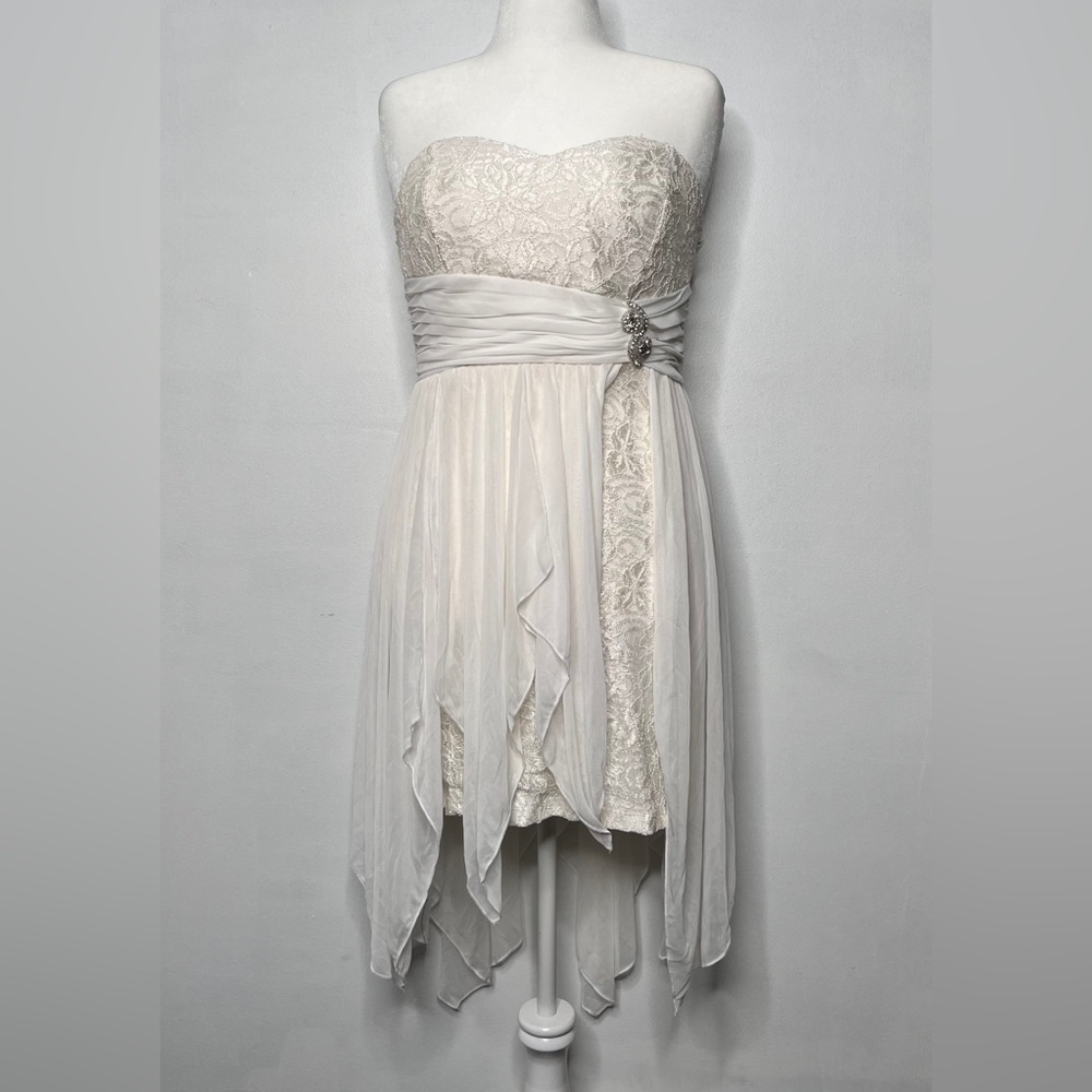 My Michelle Strapless Lace Mini Dress Sheer Handkerchief Hem Lace Spark Size 15